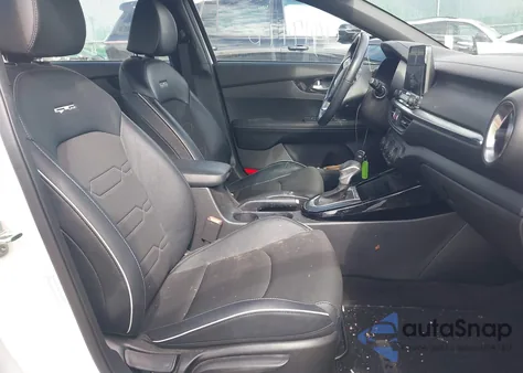 2021 Kia Forte Gt-Line z USA, uszkodzony, nr VIN 3KPF34AD3ME293447